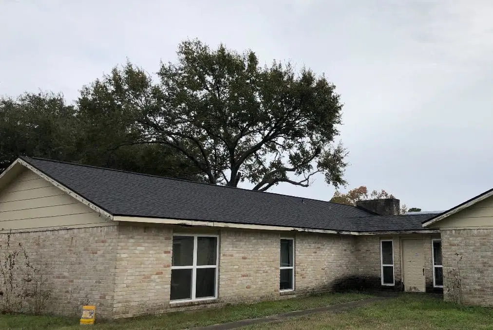 Completed Architectural Shingle Roof — Houston, TX