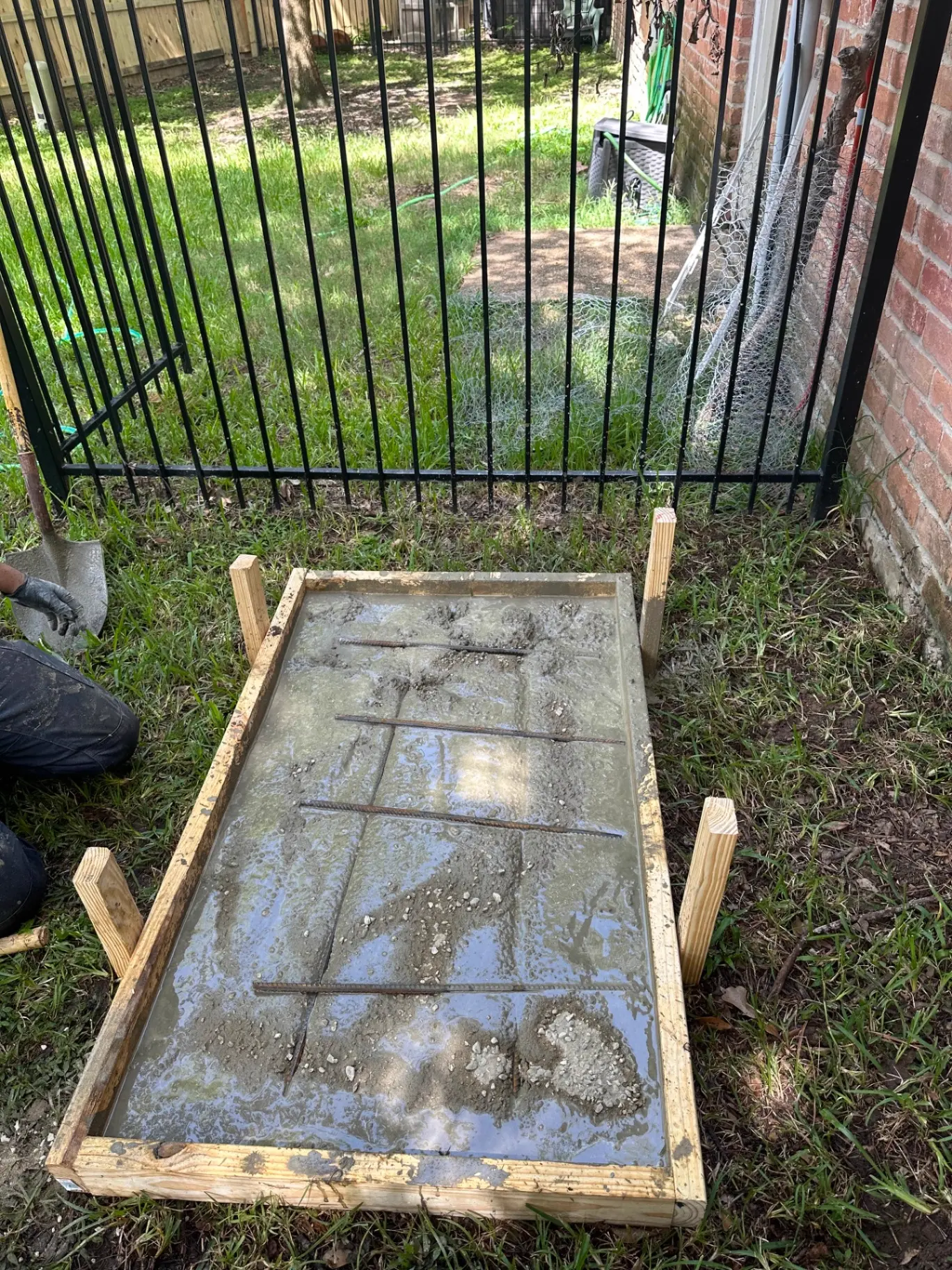 Reinforced Concrete Generator Pad Pour — Houston, TX
